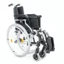 Кресло-коляска МЕТ STABLE, артикул 20460, с регулировкой высоты подлокотников, ширина сиденья 43 см, колеса пневматические