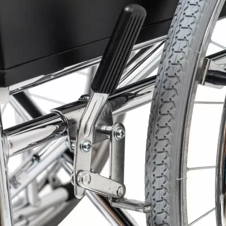 Кресло-коляска Barry B2 ширина сиденья 46см, колеса пневматические