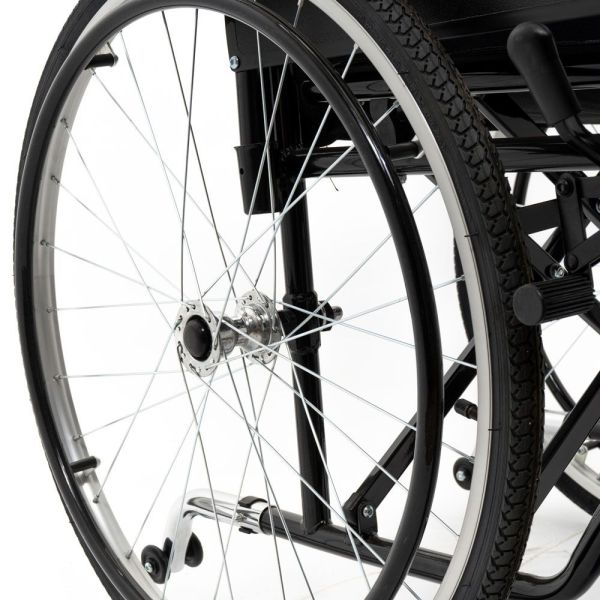 Кресло-коляска Barry A3, колеса пневматические